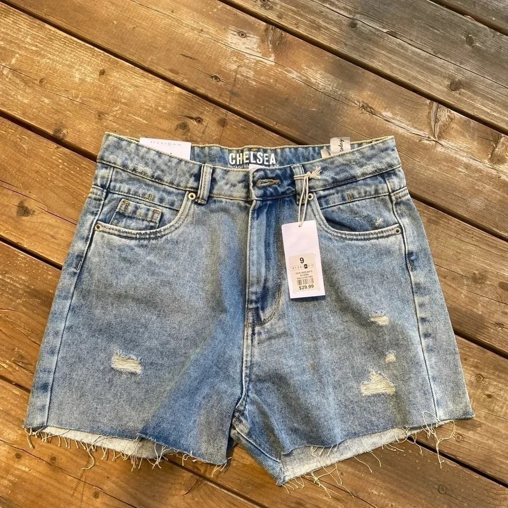 Mom  shorts‎